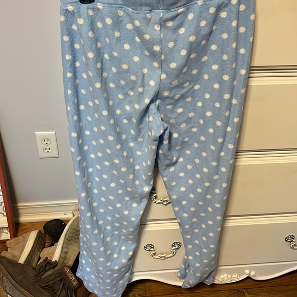 Pajamas! - Picture 3 of 4